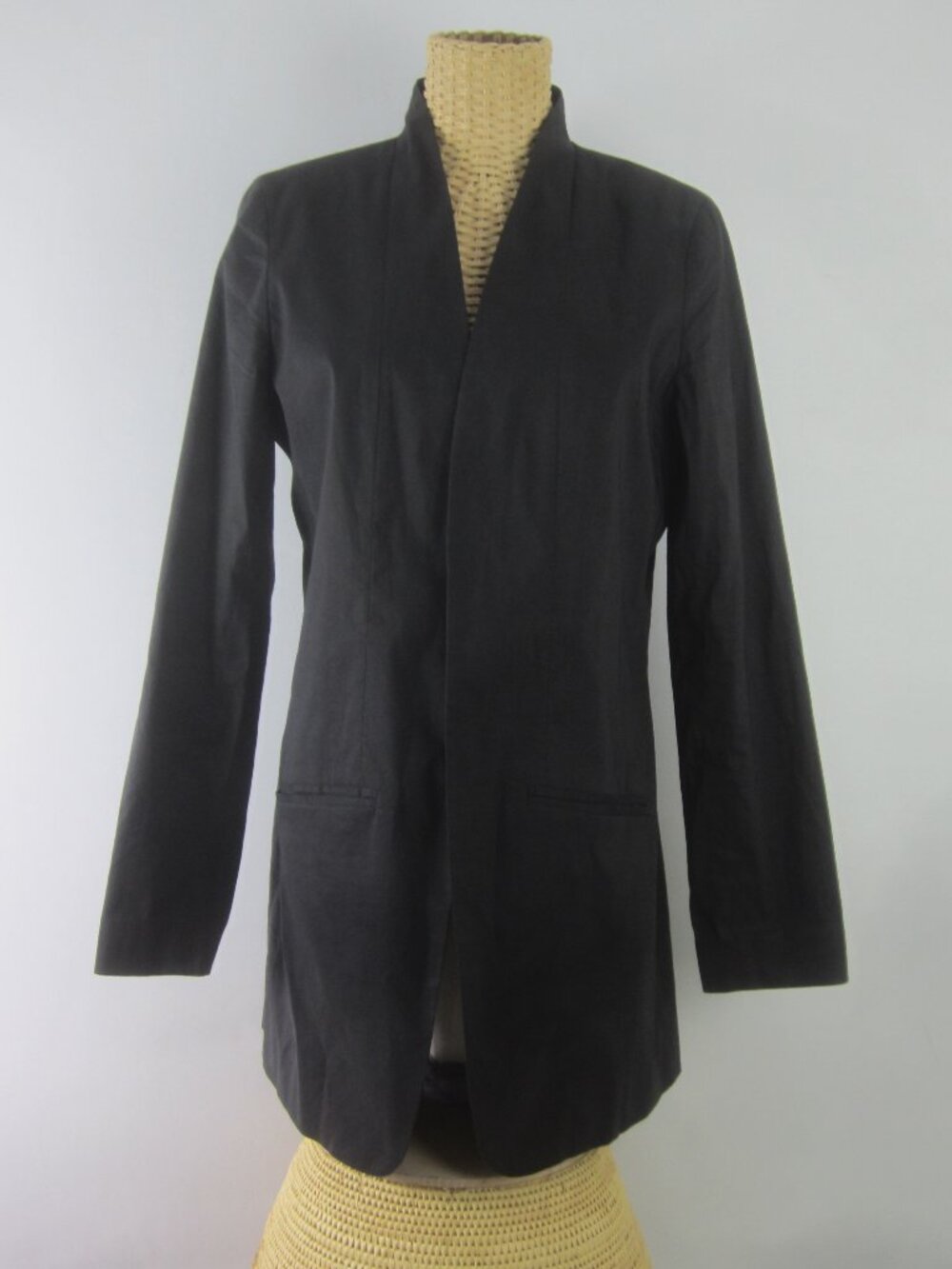 Eileen Fisher Women 10 Black Open Front Hip Length LS Blazer Jacket Ramie Lined